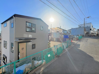 ���ӊ��@-