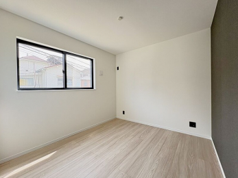 �m���@�m��(�k��)