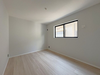 �m���@�m��(�k��)